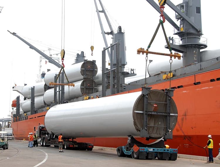 Oversized (OOG) and non-standard cargo